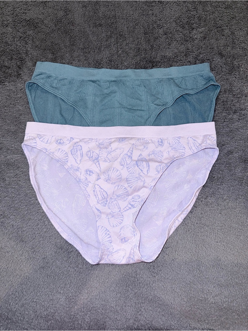Victoria’s Secret Bikini Panties – Bundle of 2 | Size M | NWT 🏷️